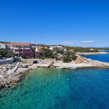 Apartmani Nikola Zastrazisce ภายนอก รูปภาพ